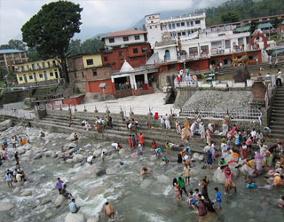 Pathankot, Chamunda devi Taxi