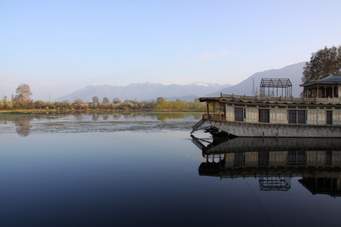 Pathankot, Katra, Srinagar tour